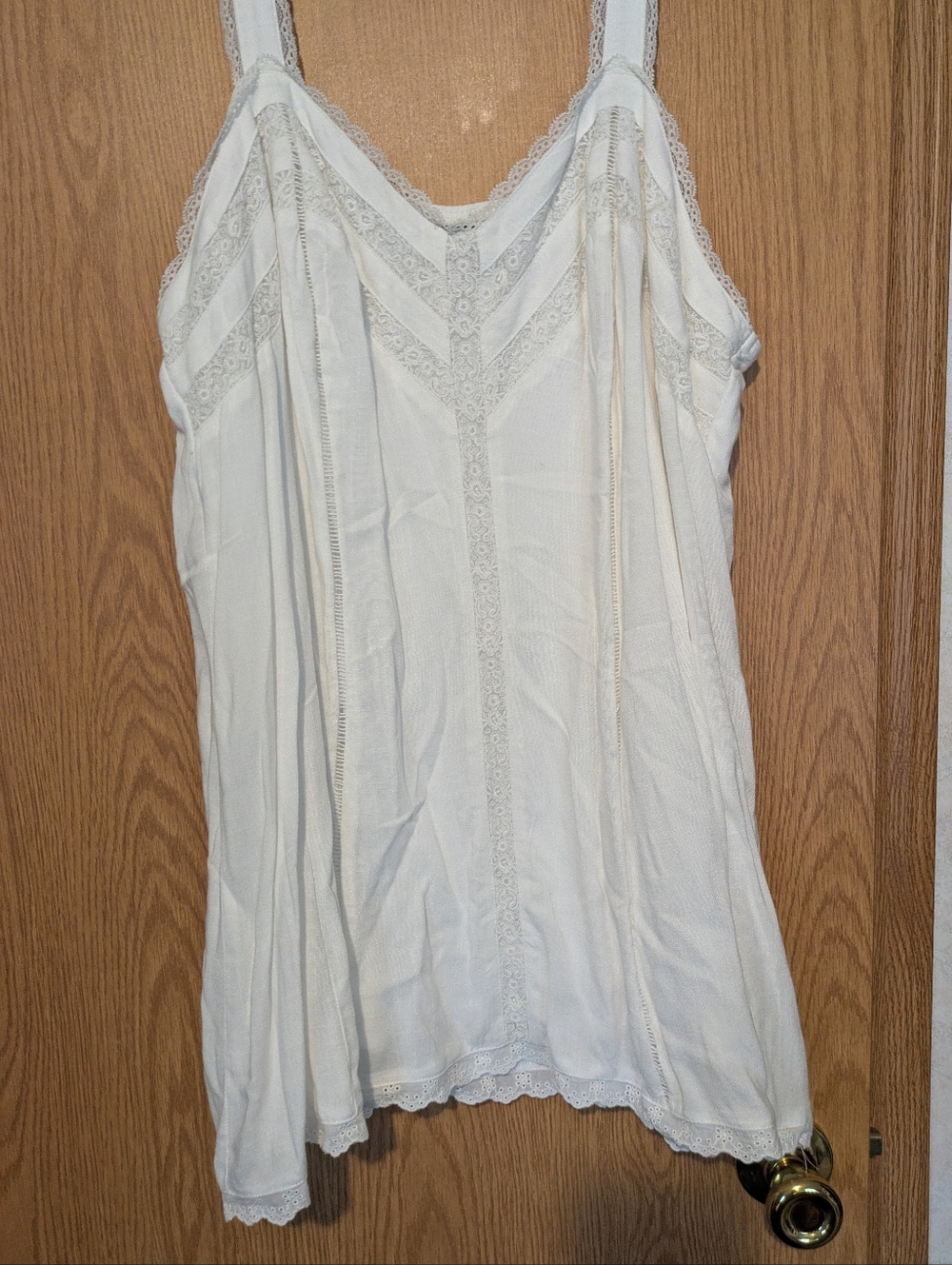 torrid Cream Lace-Trim Camisole Tank